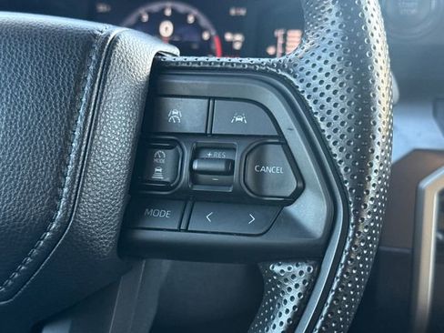 Used 2025 Toyota Tacoma SR5 image 27