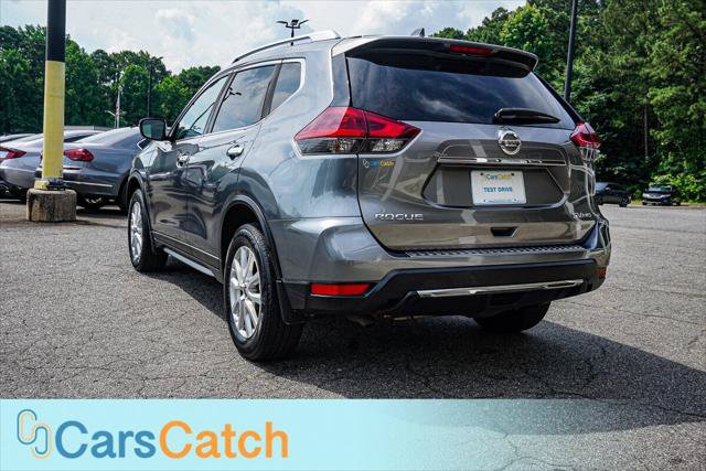 Used 2018 Nissan Rogue SV AWD/4WD image 13