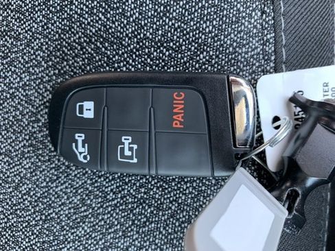 New 2024 RAM ProMaster 3500 w/ Premium Convenience Group image 35