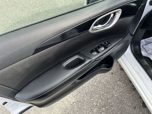 Used 2019 Nissan Sentra SV image 16