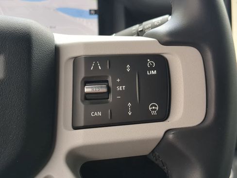 Certified 2025 Land Rover Defender 110 S AWD/4WD image 25