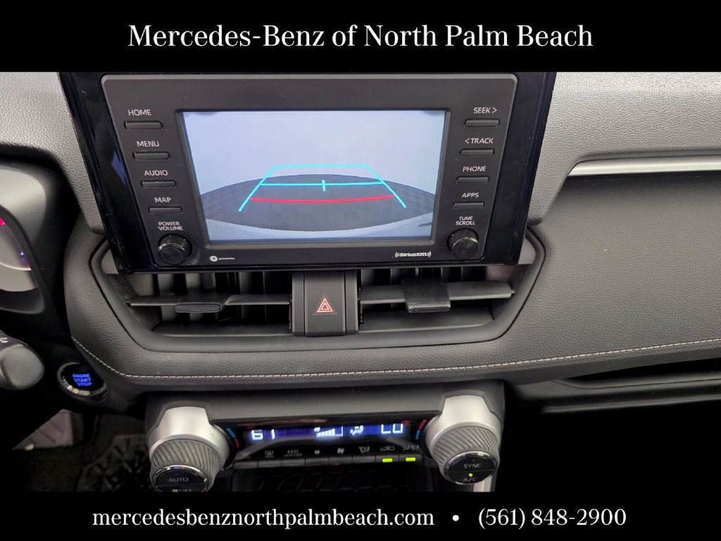Used 2021 Toyota RAV4 XLE w/ Convenience Package FWD image 21