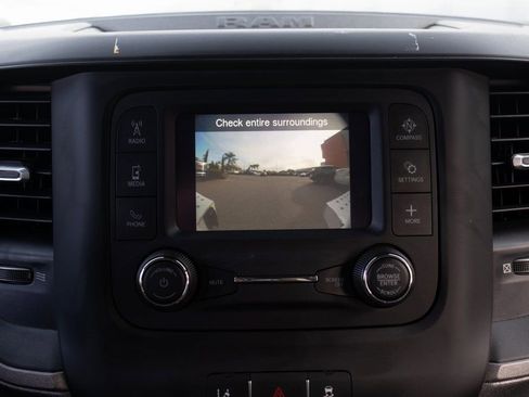 Used 2024 RAM 3500 Tradesman w/ Safety Group image 32