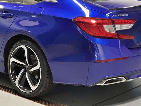 Certified 2022 Honda Accord Sport Special Edition image 11