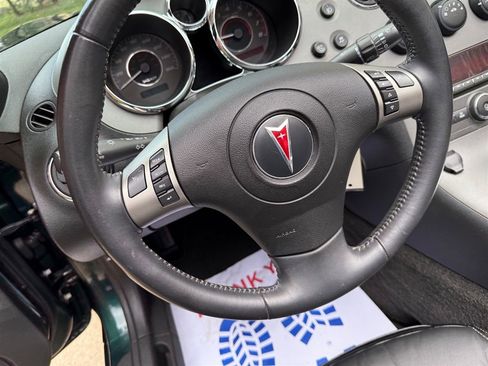 Used 2008 Pontiac Solstice GXP w/ Premium Package image 45