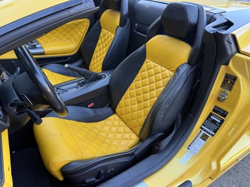 Used 2011 Lamborghini Gallardo LP 560-4 AWD/4WD image 11