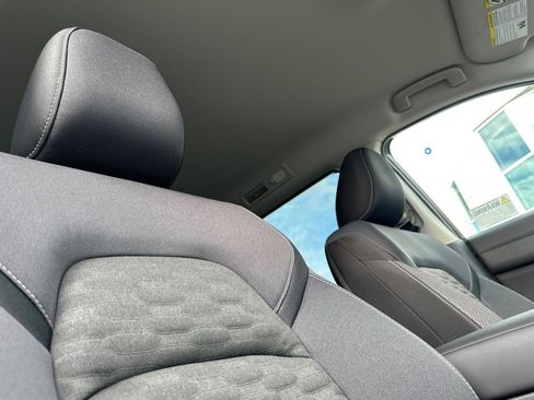 New 2025 Nissan Pathfinder SV w/ Black Appearance Package image 15