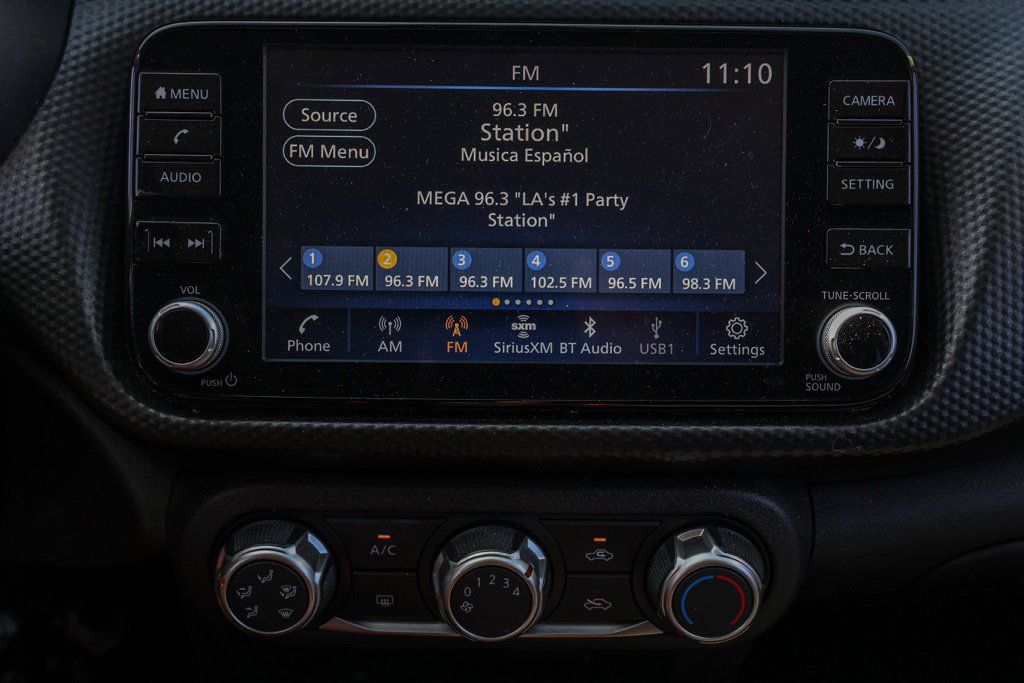 Used 2024 Nissan Kicks SV FWD image 29