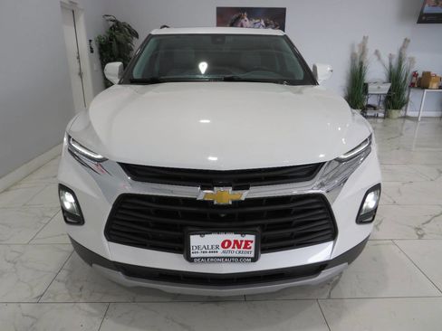 Used 2020 Chevrolet Blazer LT w/ Sound & Technology Package FWD image 9