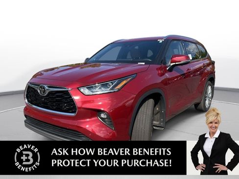 Used 2026 Toyota Highlander Platinum AWD/4WD image 1