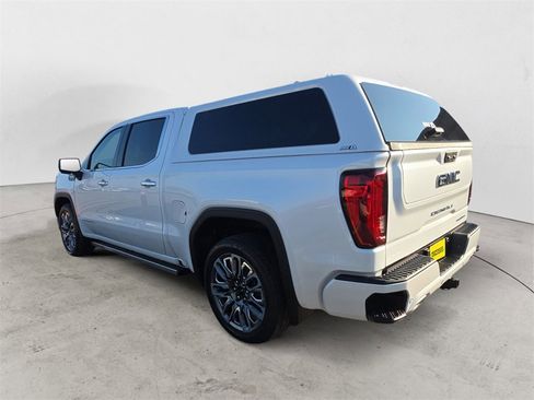 Used 2024 GMC Sierra 1500 Denali Ultimate image 3