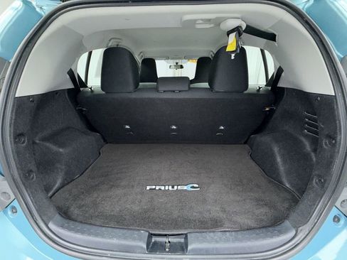 Used 2013 Toyota Prius C One image 17