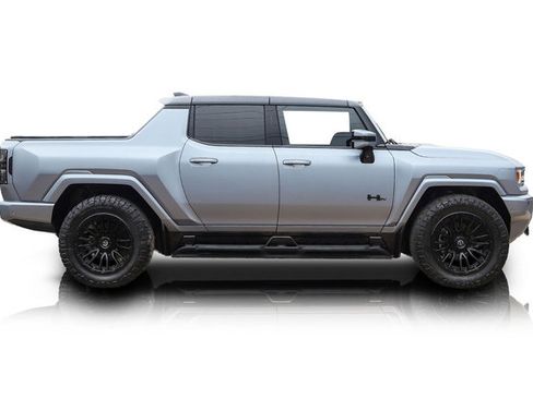 Used 2023 GMC Hummer EV Edition 1 AWD/4WD image 2