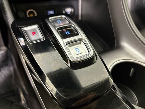 Used 2021 Hyundai Sonata SE w/ Preferred Accessory Package image 34