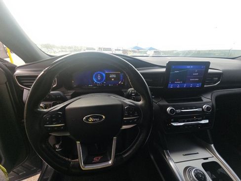 Used 2020 Ford Explorer ST image 13