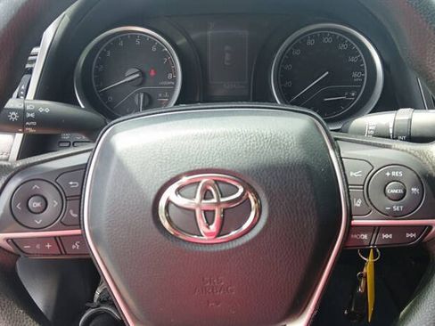 Used 2021 Toyota Camry LE FWD image 18