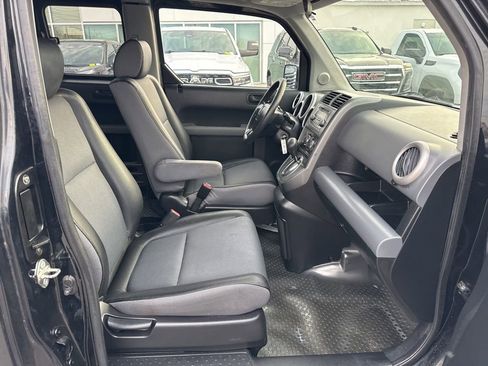 Used 2003 Honda Element EX image 16