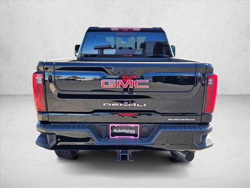 New 2026 GMC Sierra 3500 Denali w/ Technology Package AWD/4WD image 8