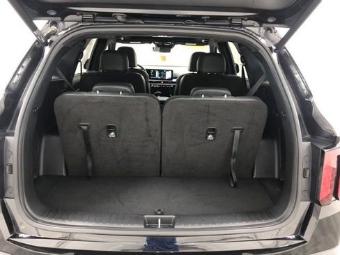 Used 2025 Kia Sorento SX Prestige AWD/4WD image 25
