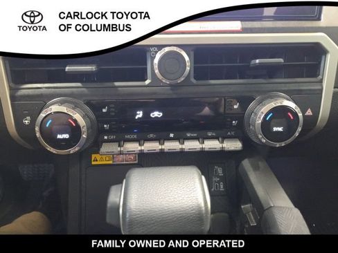Used 2025 Toyota Tacoma Limited AWD/4WD image 26