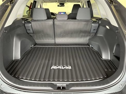 New 2025 Toyota RAV4 LE image 30