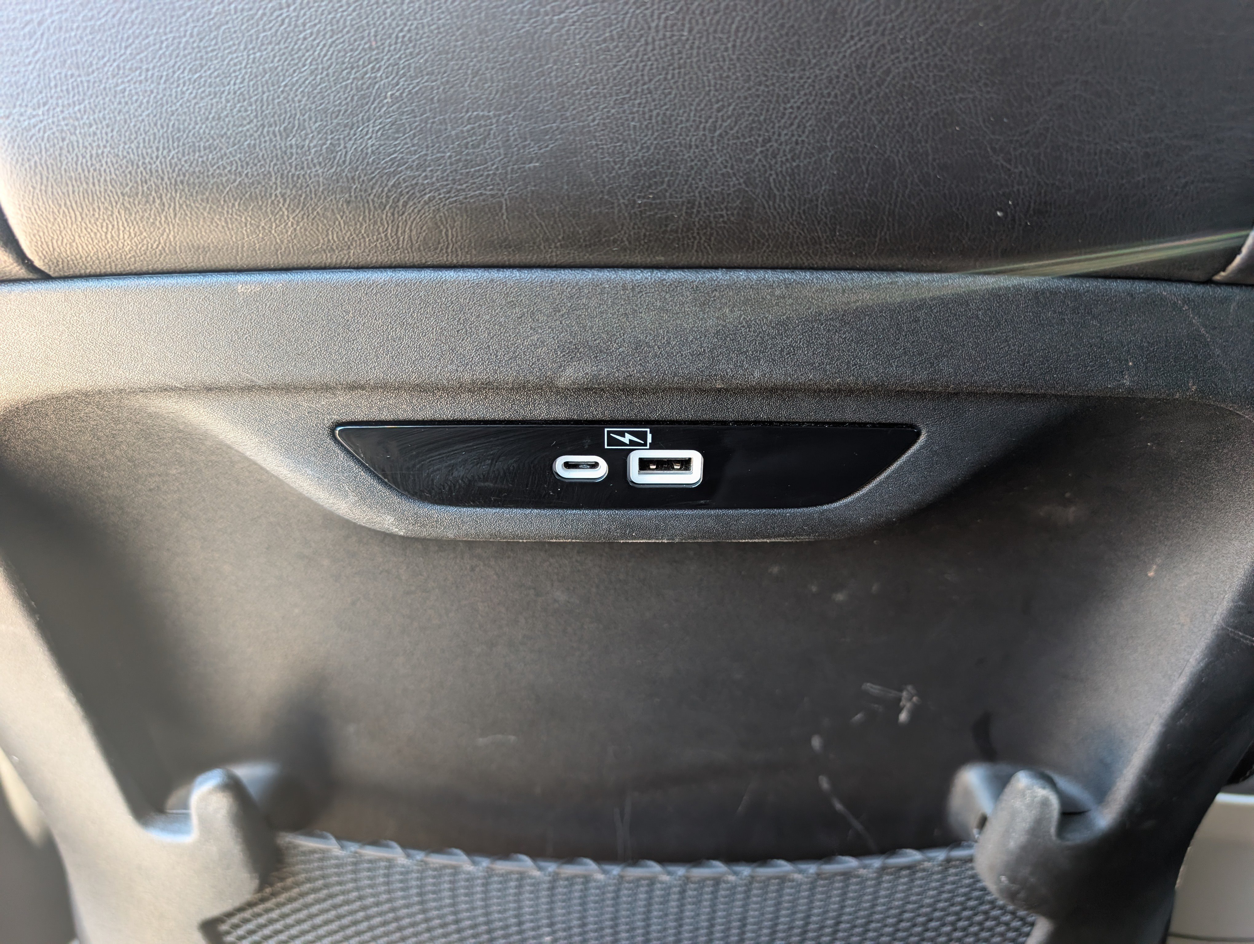 Used 2023 Chrysler Pacifica Touring-L FWD image 18