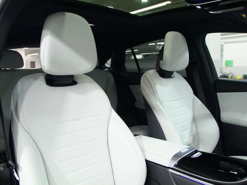 Certified 2026 Mercedes-Benz GLC 300 4MATIC image 23