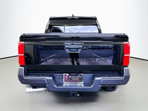 Used 2025 Toyota Tacoma SR image 6