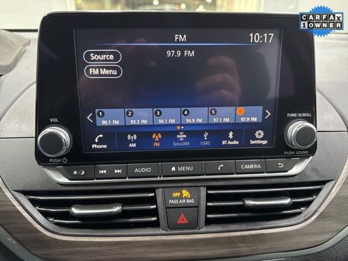 Used 2025 Nissan Altima 2.5 SV image 16