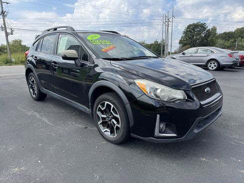 Used 2016 Subaru Crosstrek 2.0i Limited AWD/4WD image 3