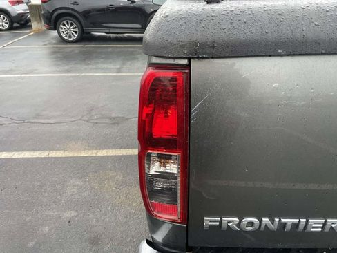 Used 2008 Nissan Frontier SE w/ SE Value Truck Pkg image 18