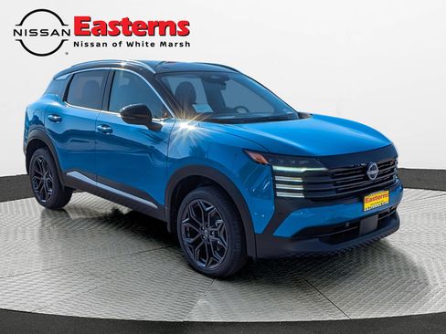 New 2025 Nissan Kicks SR w/ SR Premium Package image 9