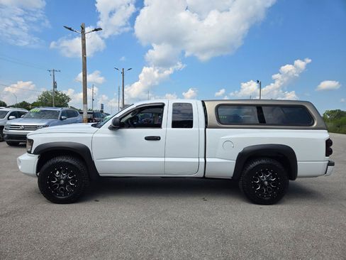 Used 2011 Dodge Dakota Big Horn w/ Trailer Tow Group AWD/4WD image 8