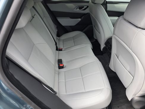 Used 2026 Land Rover Range Rover Velar S AWD/4WD image 5