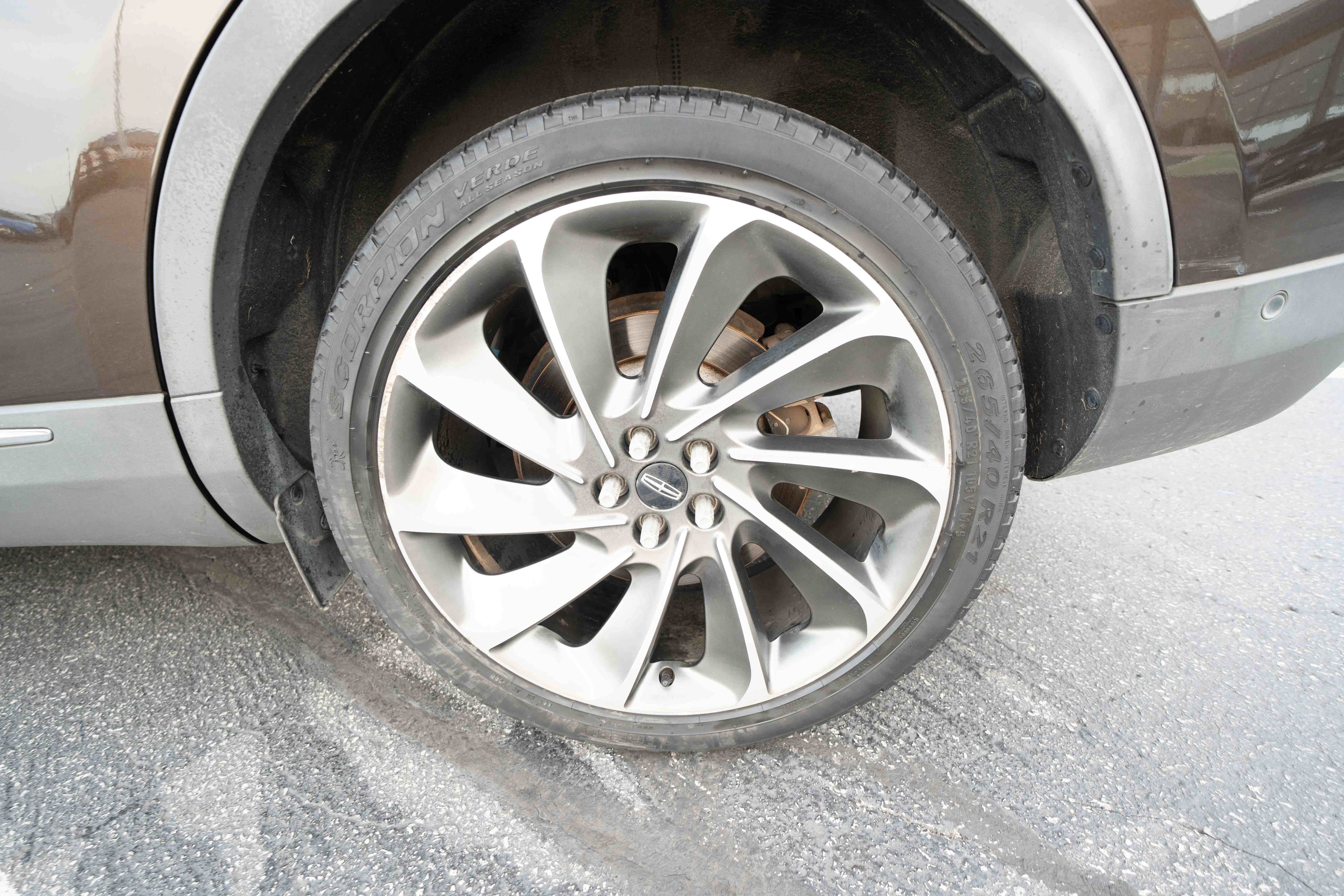 Used 2019 Lincoln Nautilus Reserve AWD/4WD image 30