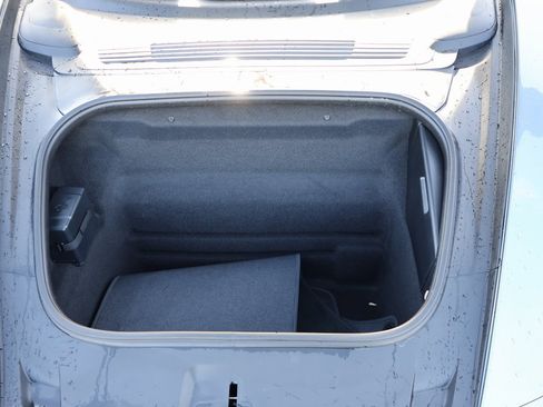 Used 2025 Porsche 911 Carrera image 17