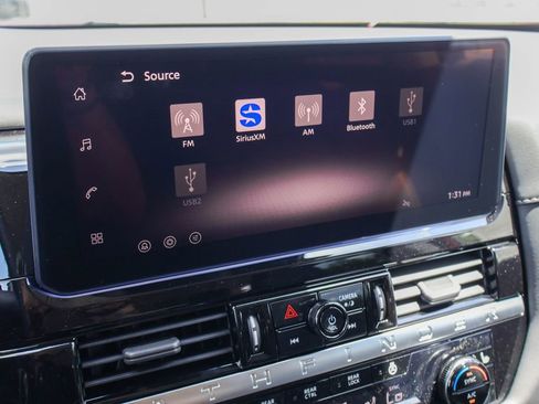 New 2026 Nissan Pathfinder SL FWD image 5
