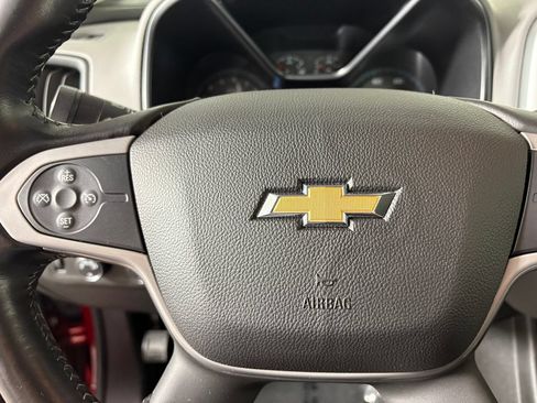 Used 2016 Chevrolet Colorado LT AWD/4WD image 22