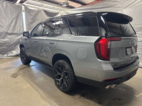 Used 2026 GMC Yukon AT4 w/ AT4 Premium Plus Package image 4