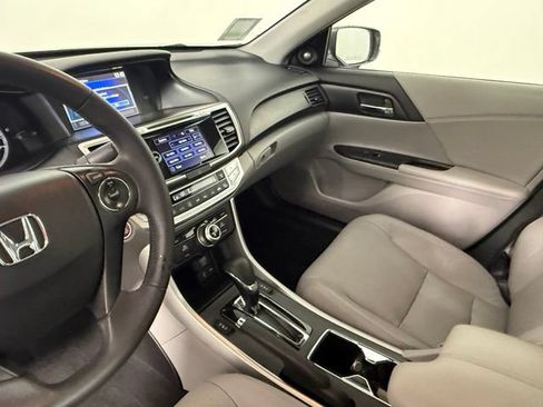 Used 2015 Honda Accord EX-L image 27