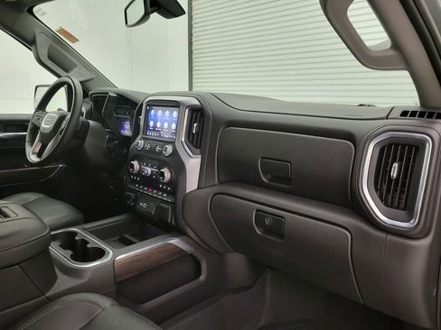 Certified 2021 GMC Sierra 1500 SLT image 39