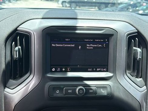 Used 2020 Chevrolet Silverado 1500 Custom w/ Custom Value Package RWD image 24