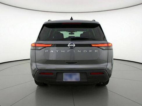 Used 2025 Nissan Pathfinder SV image 7