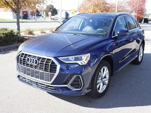 Used 2025 Audi Q3 2.0T Premium image 7