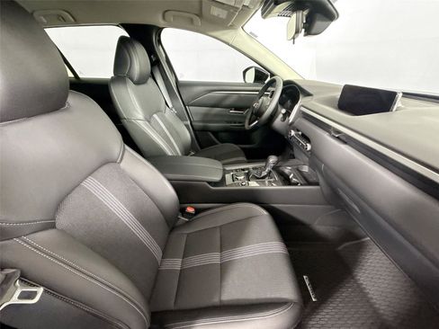 Certified 2025 MAZDA CX-50 AWD 2.5 S w/ Weather Package image 43