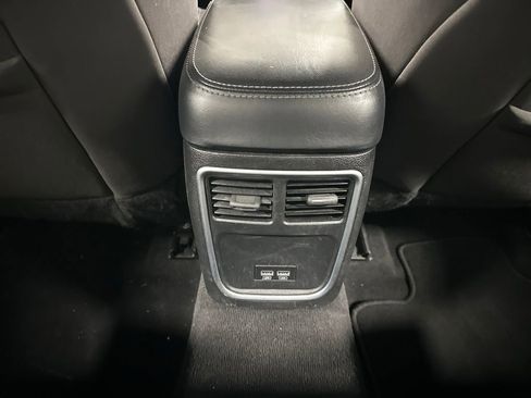 Used 2022 Dodge Charger SXT image 19