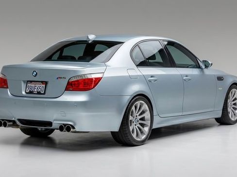 Used 2008 BMW M5 RWD image 2