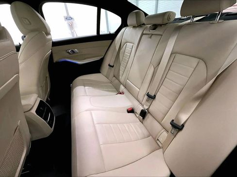 Used 2019 BMW 330i xDrive Sedan w/ Driving Assistance Package image 25