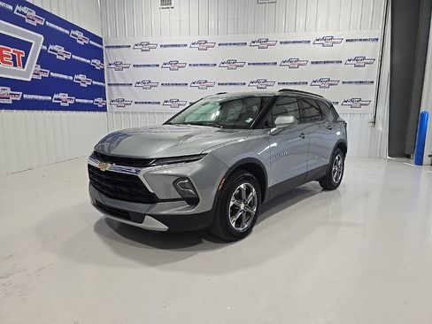 Used 2024 Chevrolet Blazer LT w/ Convenience Package image 1