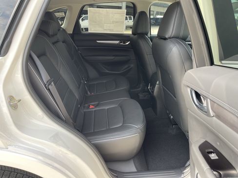 New 2025 MAZDA CX-5 AWD 2.5 S w/ Preferred Package image 9